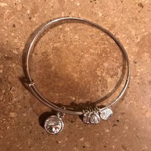 Alex and Ani Braclet